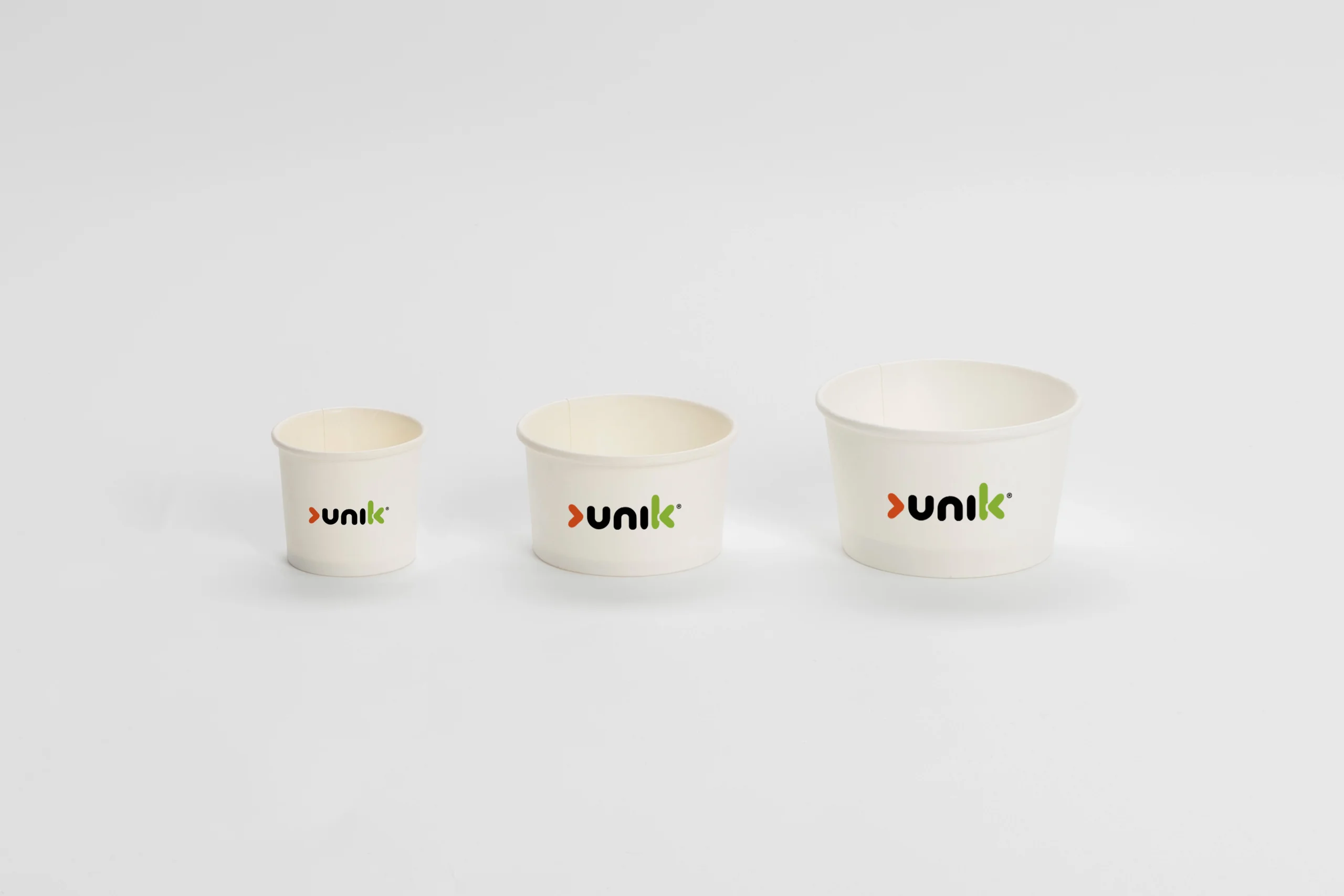 Pots à sauce en kraft personnalisés avec couvercles à clipser et logo de marque